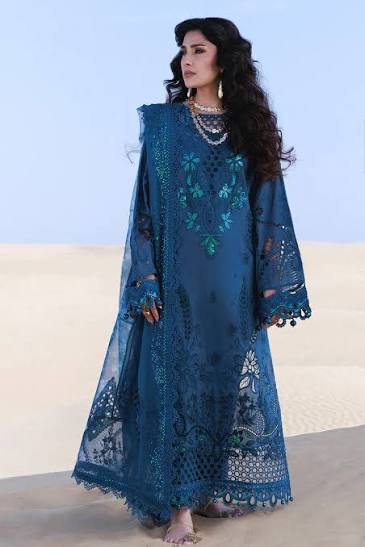 Nureh Zink Luxury Lawn Chicken Kari Embroidered 3 Piece Suit